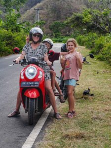 Hire scooter in Lombok