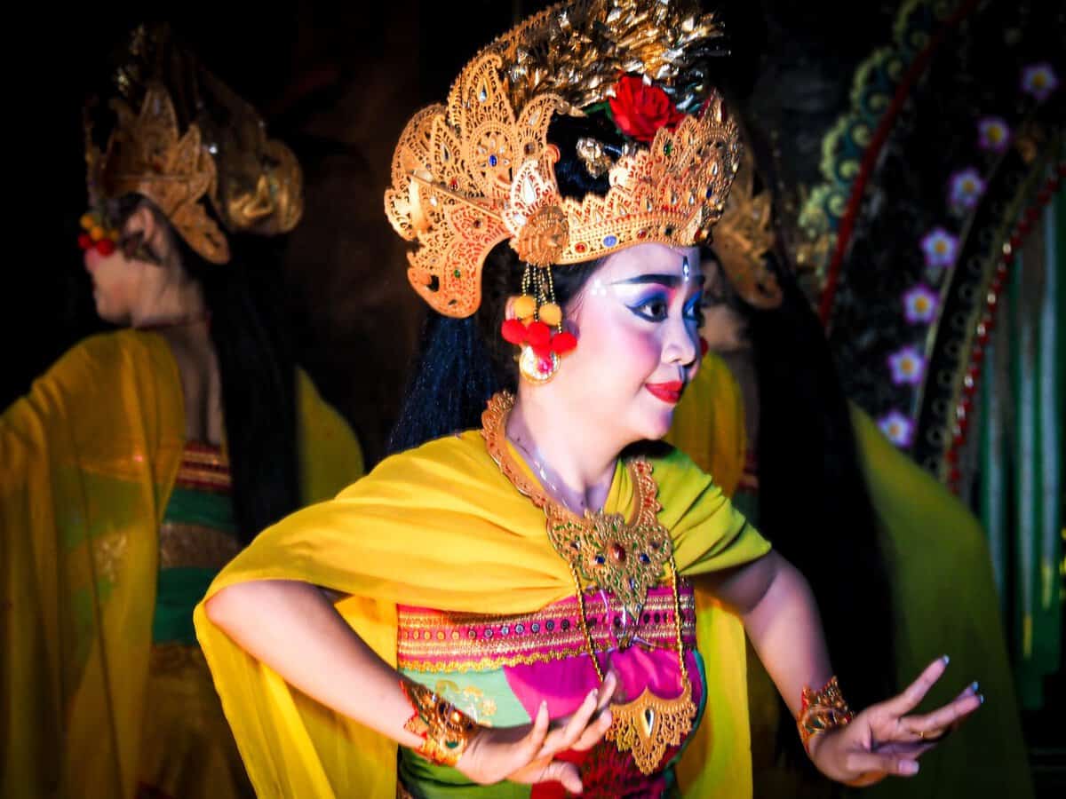 Traditional Balinese dancer at the Ubud palace